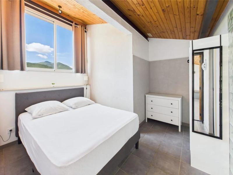 Propriété - 288 m² - 12 pièces