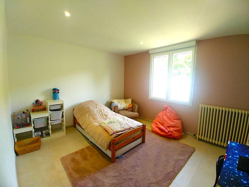 Maison - 169 m² - 6 pièces