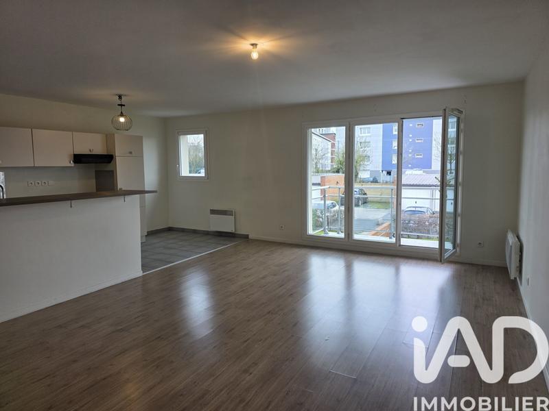 Appartement - 75 m² - 3 pièces