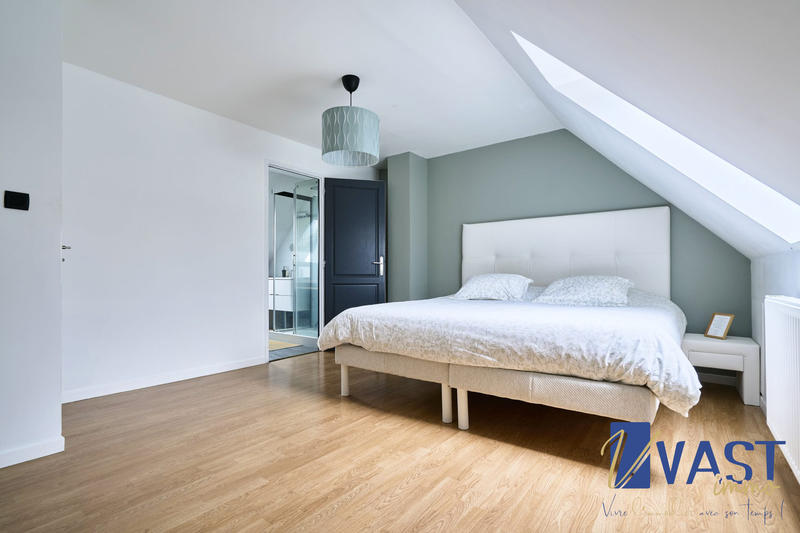 Maison - 127 m² - 5 pièces