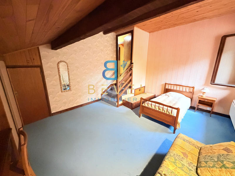 Maison - 147 m² - 6 pièces