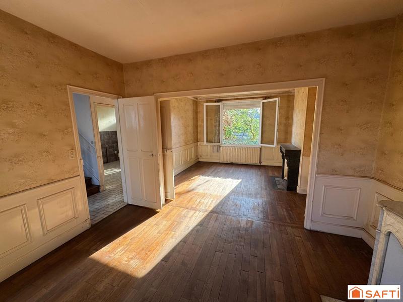 Maison - 105 m² - 5 pièces