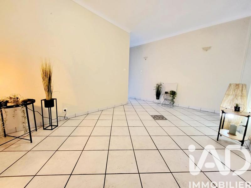 Appartement - 94 m² - 4 pièces