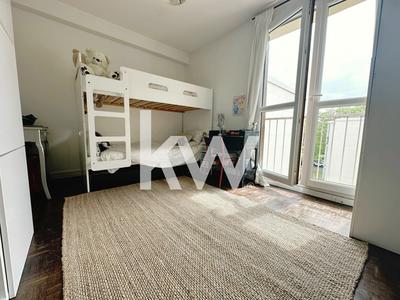 Appartement - 83 m² - 4 pièces