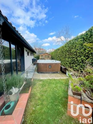 Maison - 152 m² - 6 pièces