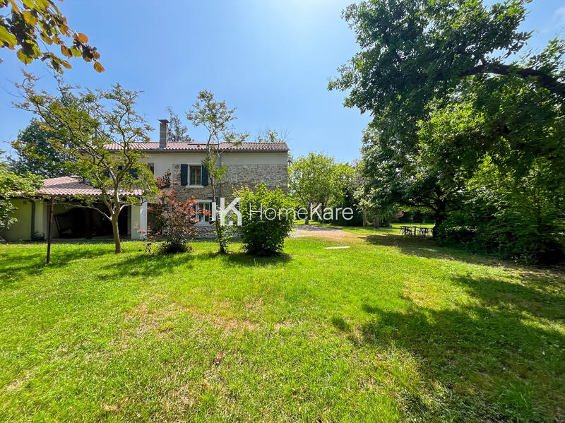 Maison - 175 m² - 5 pièces