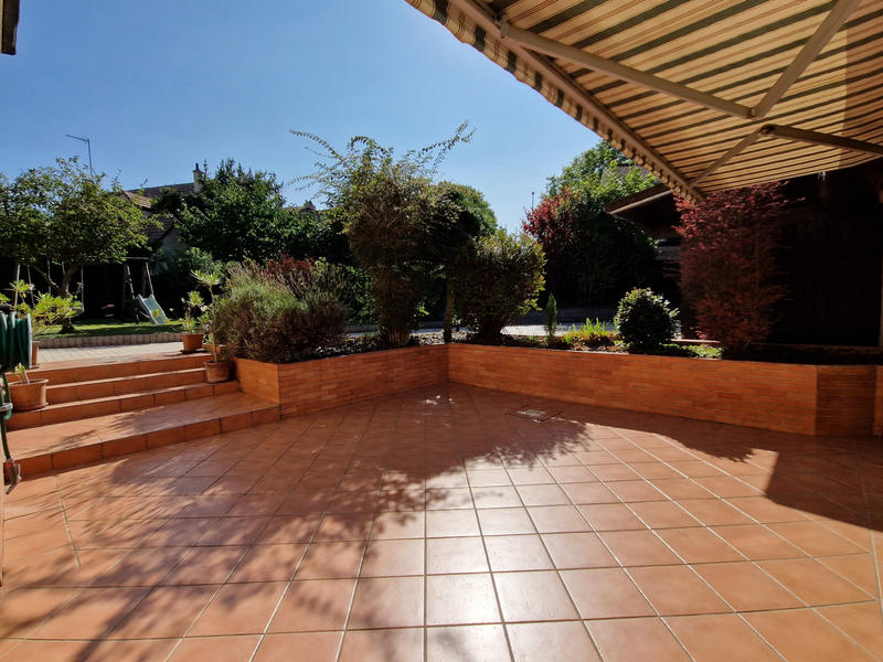 Maison - 190 m² - 6 pièces