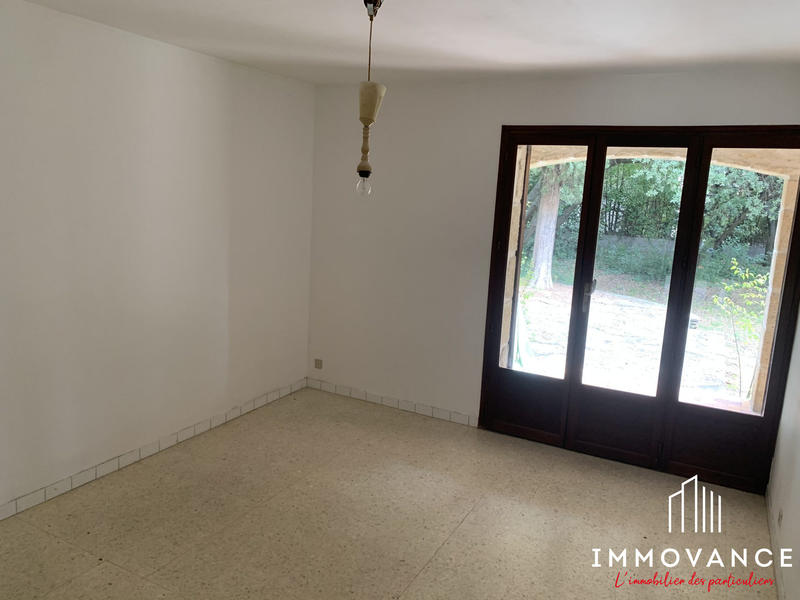 Maison - 230 m² - 7 pièces