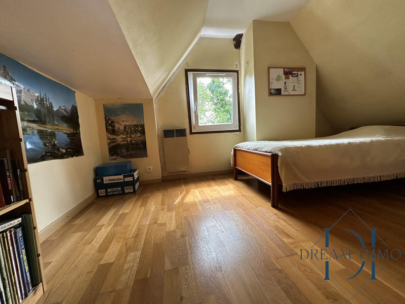 Maison - 143 m² - 5 pièces