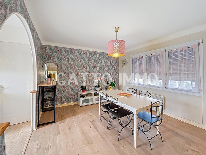 Maison - 76 m² - 4 pièces