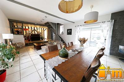 Longère - 160 m² - 6 pièces