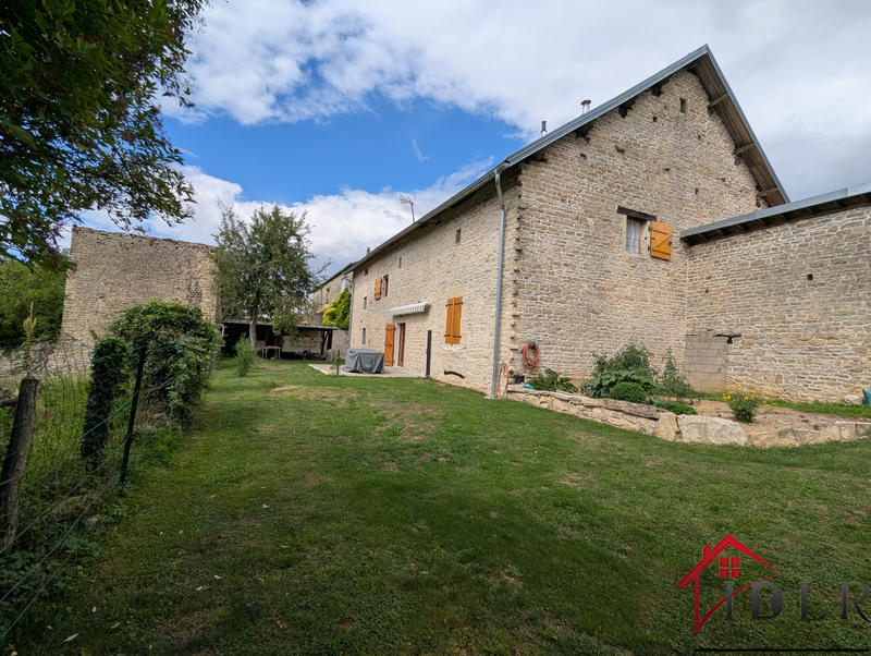 Maison - 155 m² - 6 pièces