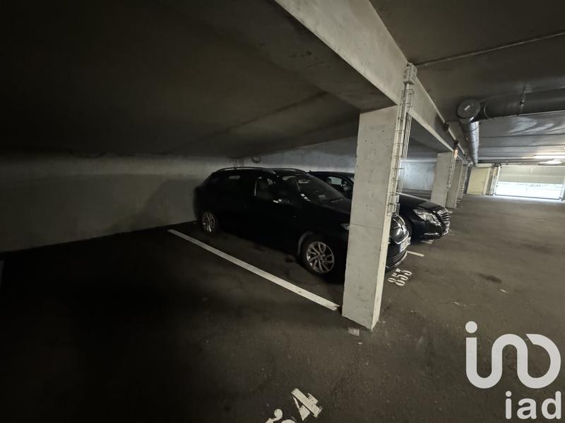 Parking - 12 m²