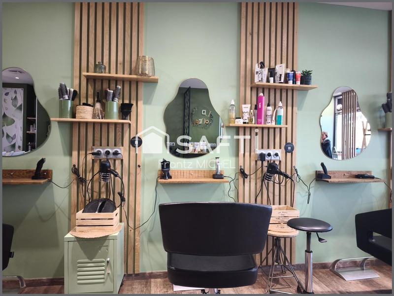 Local commercial - 54 m² - 3 pièces