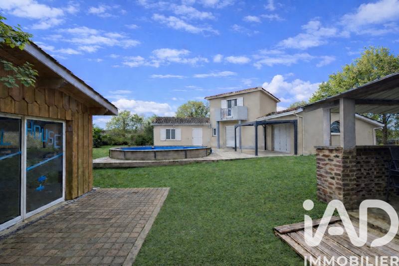 Maison - 199 m² - 9 pièces