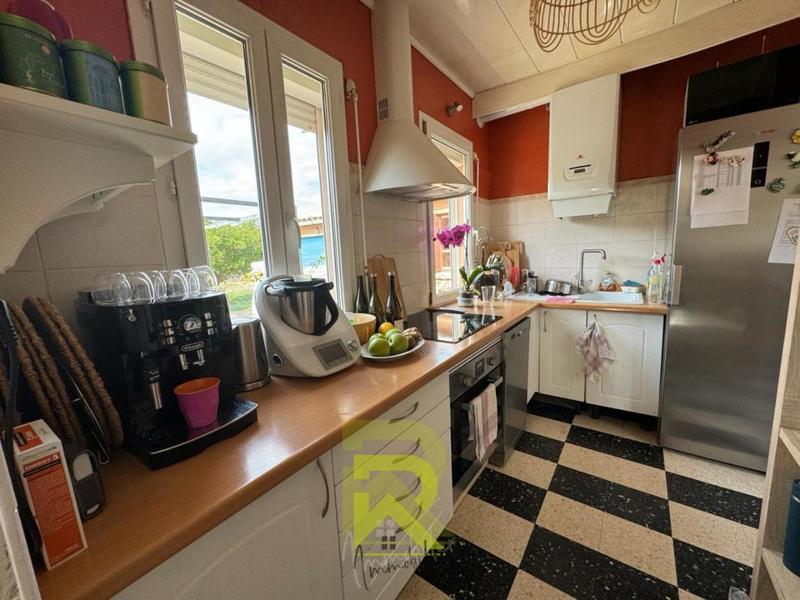 Villa - 100 m² - 4 pièces