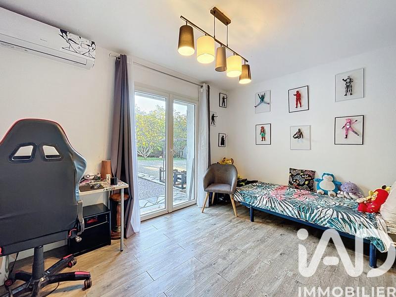 Maison - 185 m² - 7 pièces