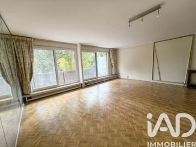 Appartement - 112 m² - 5 pièces