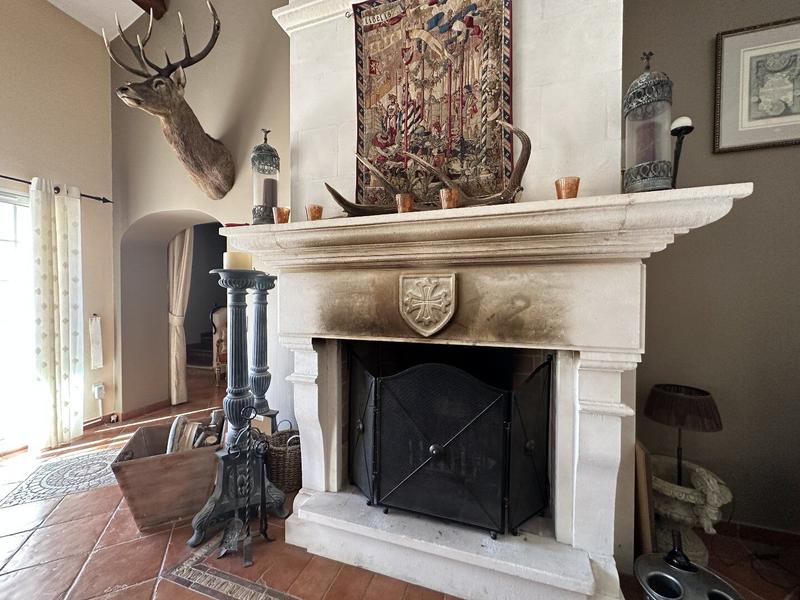 Maison - 225 m² - 7 pièces