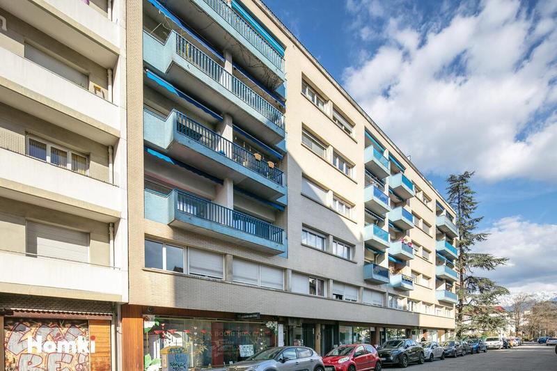 Appartement - 108 m² - 5 pièces