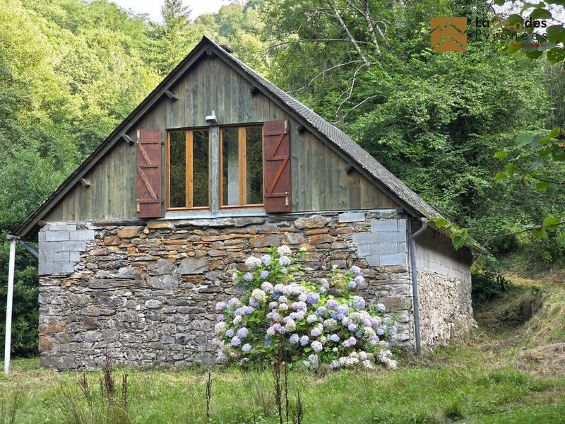 Maison ancienne - 100 m² - 2 pièces