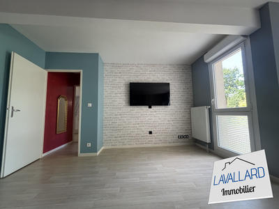 Appartement - 62 m² - 2 pièces