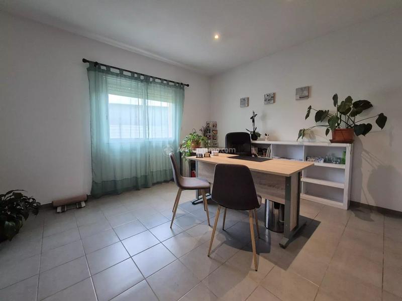 Bureau - 30 m² - 1 pièce