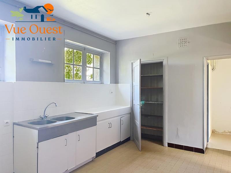 Maison - 99 m² - 4 pièces