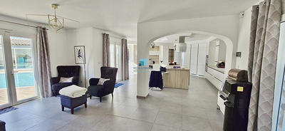 Villa - 287 m² - 5 pièces