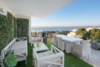 Appartement - 90 m² - 4 pièces