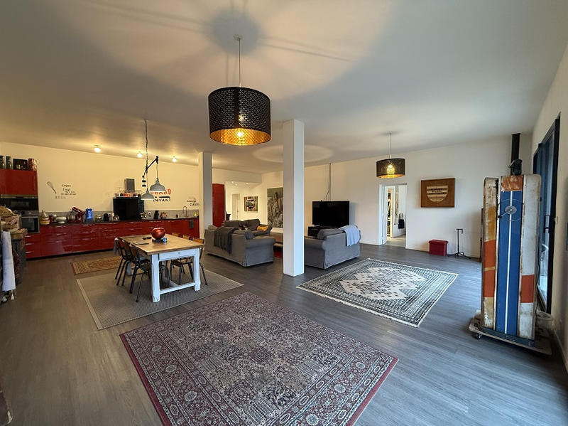 Maison - 195 m² - 5 pièces