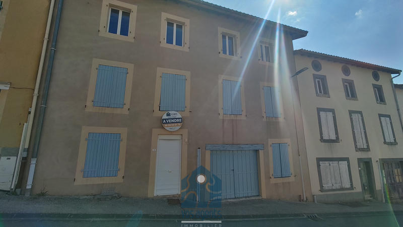 Maison - 96 m² - 4 pièces