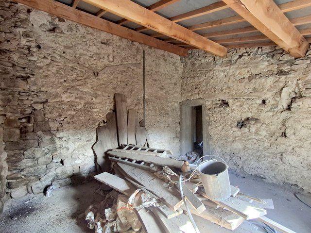 Appartement - 110 m² - 2 pièces