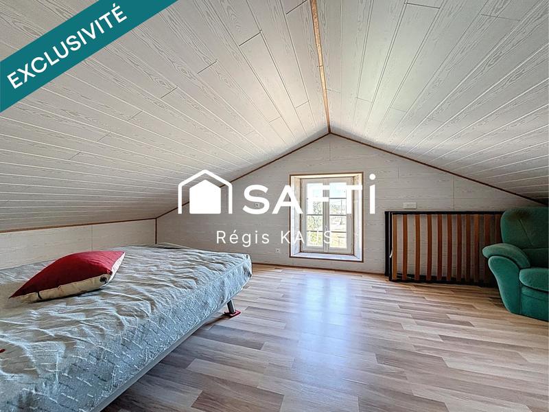 Maison - 244 m² - 7 pièces