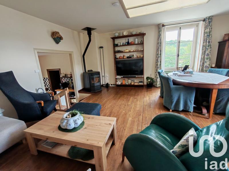 Maison - 235 m² - 10 pièces