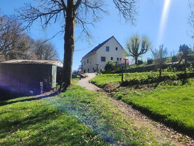 Maison - 217 m² - 12 pièces