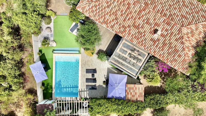 Maison - 190 m² - 7 pièces