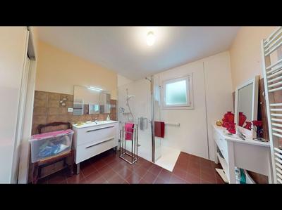 Maison - 120 m² - 7 pièces