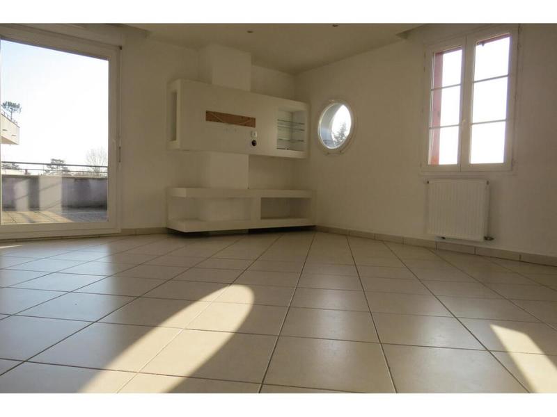Appartement - 93 m² - 4 pièces