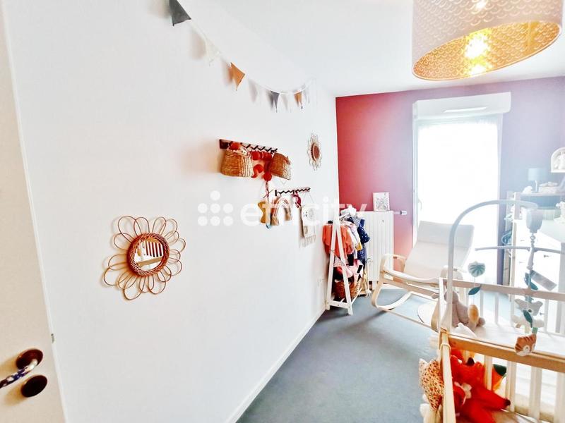 Appartement - 82 m² - 4 pièces