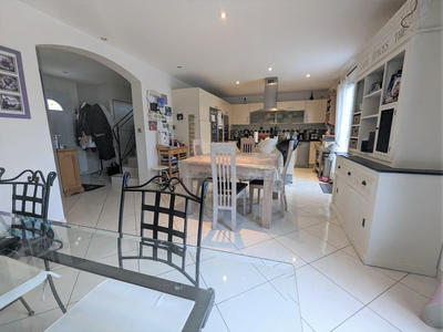 Maison - 160 m² - 6 pièces