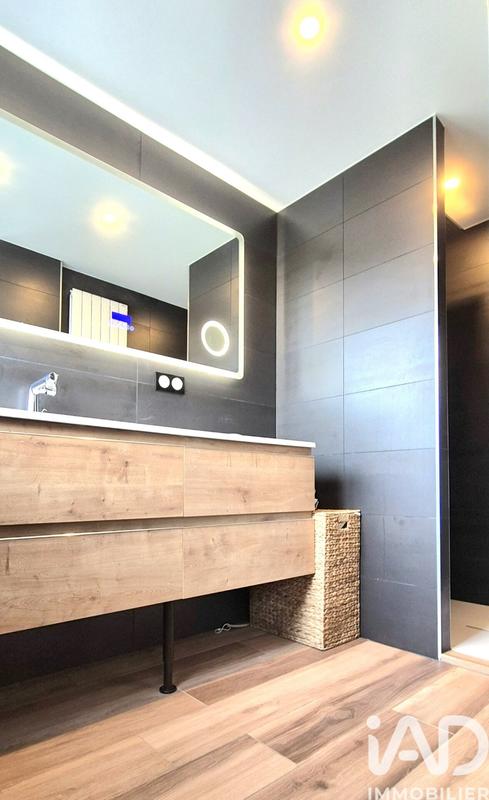 Maison - 150 m² - 7 pièces