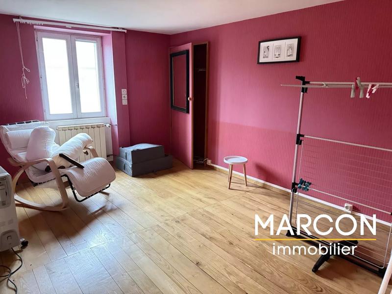 Maison de village - 130 m² - 12 pièces