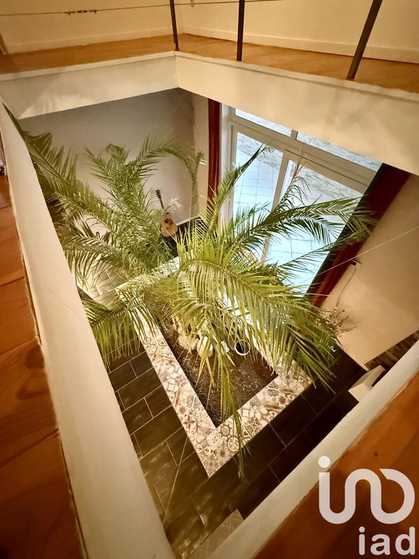 Maison de ville - 278 m² - 7 pièces