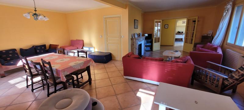 Maison de village - 212 m² - 8 pièces