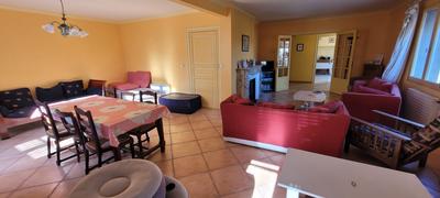 Maison de village - 212 m² - 8 pièces