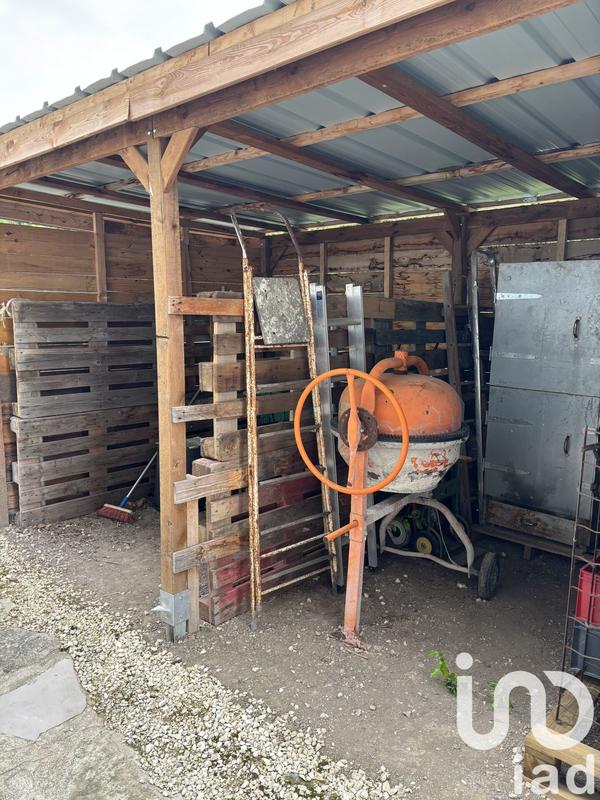 Maison - 279 m² - 11 pièces