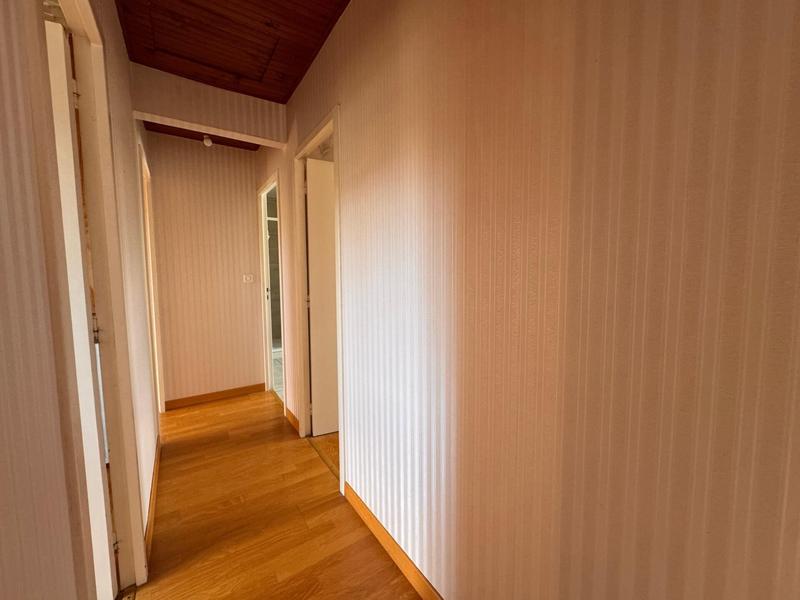 Maison - 102 m² - 5 pièces