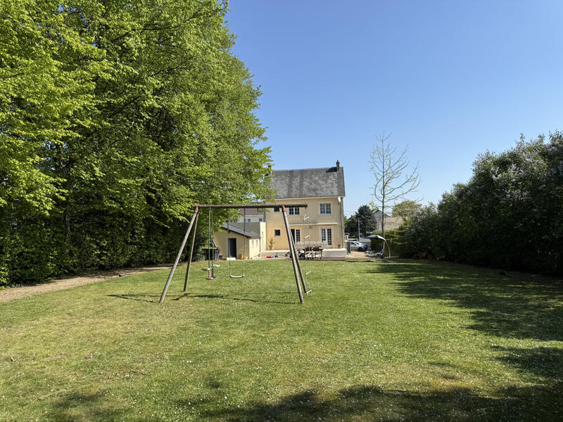 Maison - 120 m² - 5 pièces