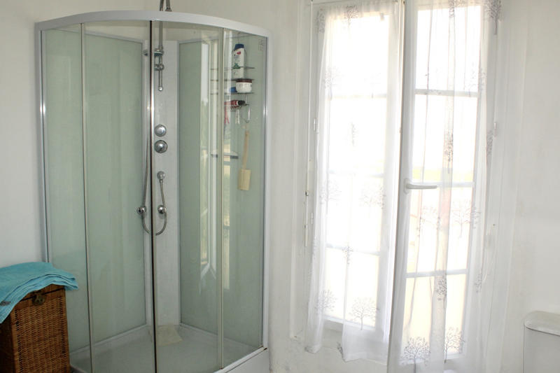 Maison - 410 m² - 18 pièces